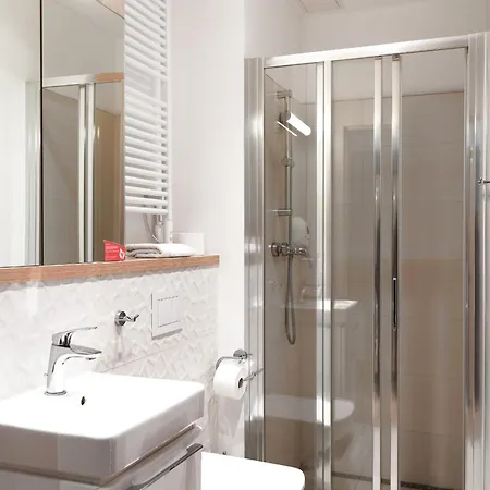 Self Check-in 华沙