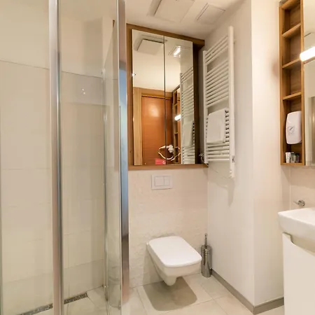 Self Check-in 旅馆